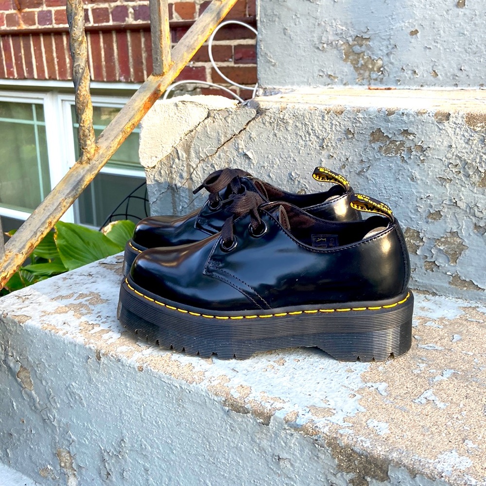 Only worn 1 time!